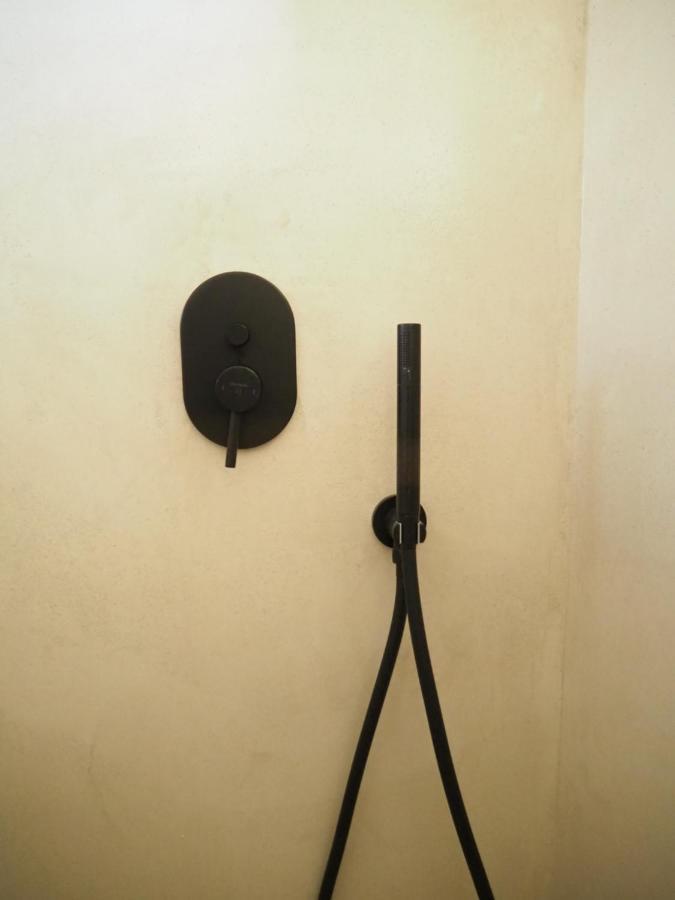 Mi Sestre - Studio Apartment Hvar Vrisnik เยลซา ภายนอก รูปภาพ
